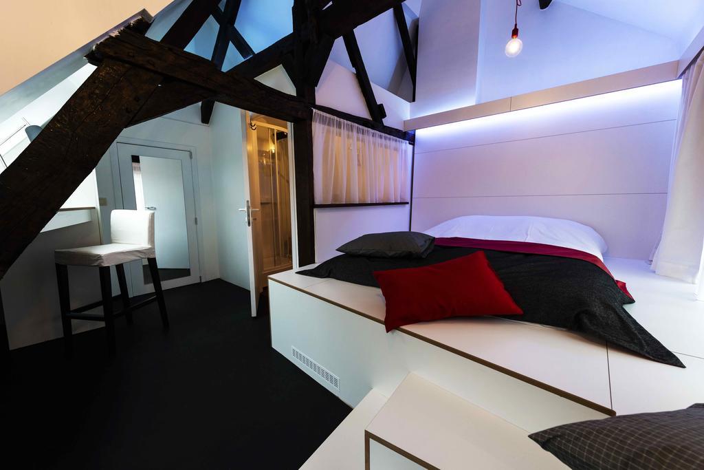 Mons Dragon House Hotell Exteriör bild